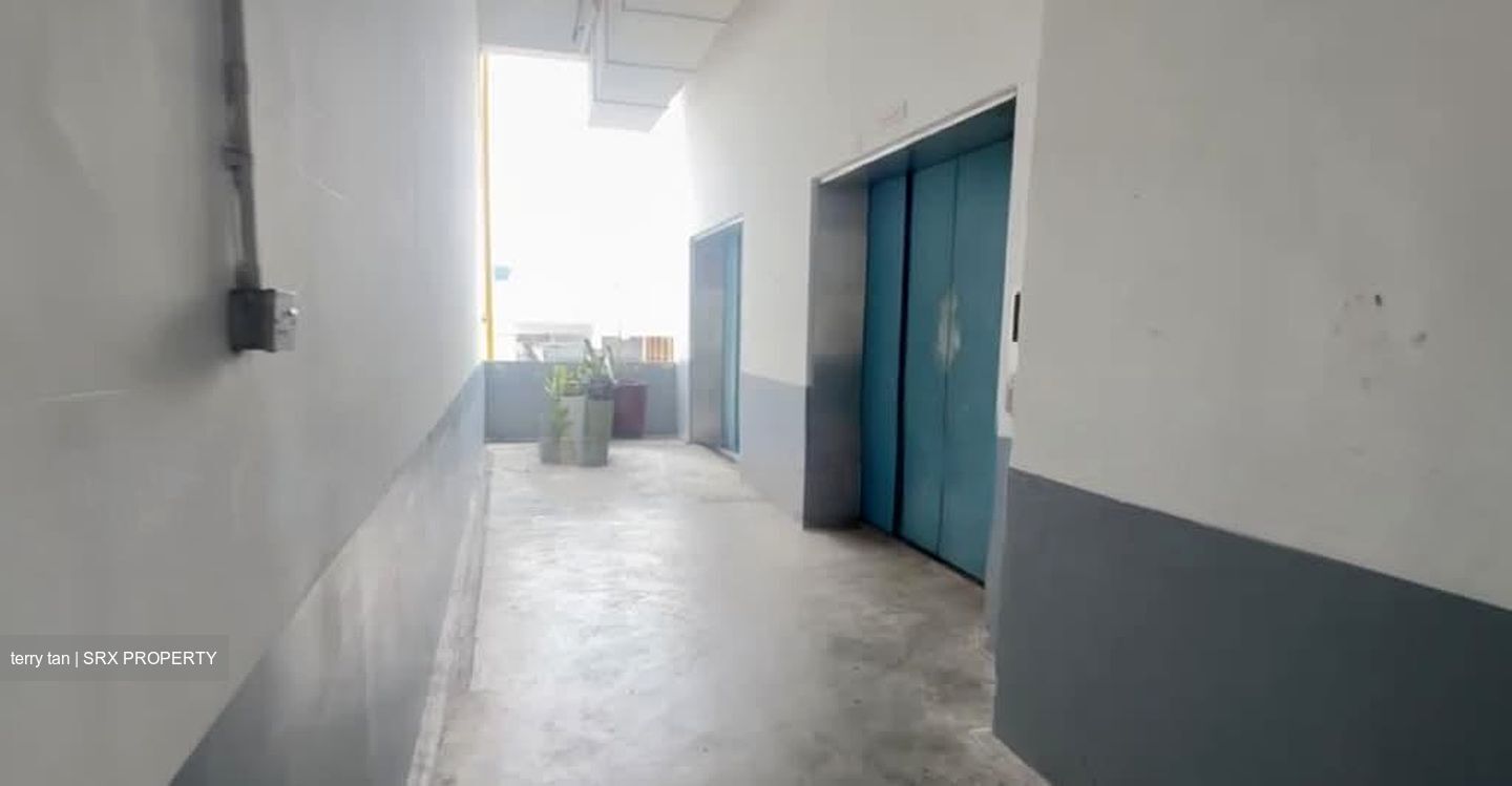 Heng Loong Building (D23), Factory #625723581